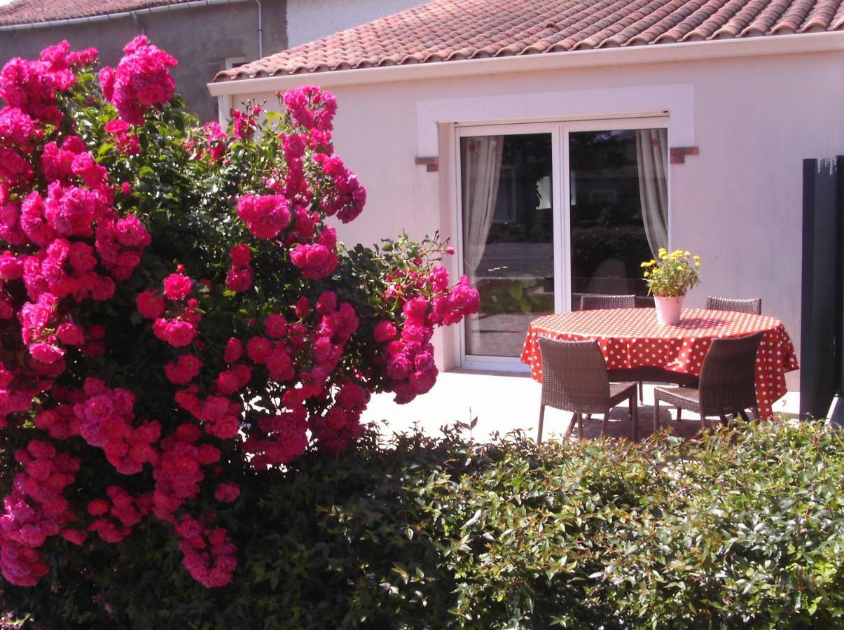 Gite Le Logis Mouchamps Exterior photo