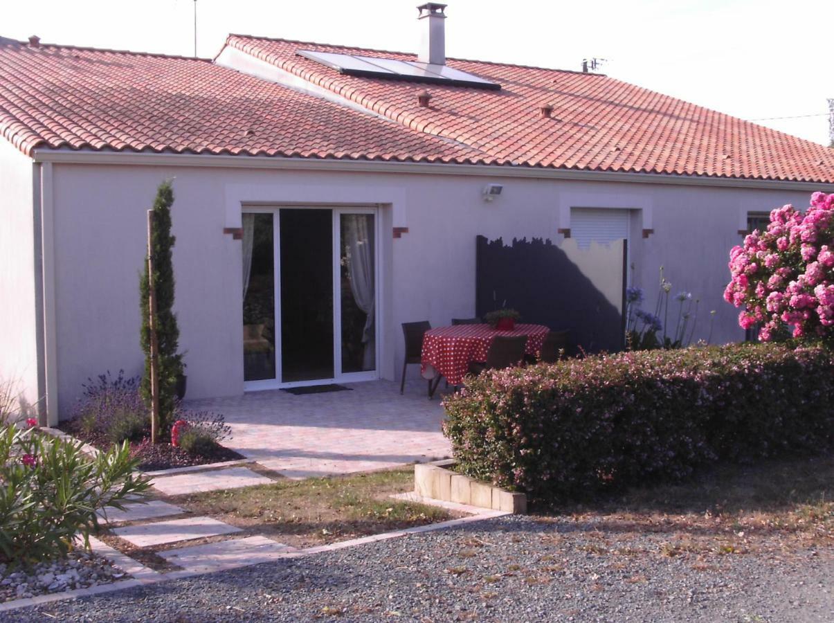Gite Le Logis Mouchamps Exterior photo